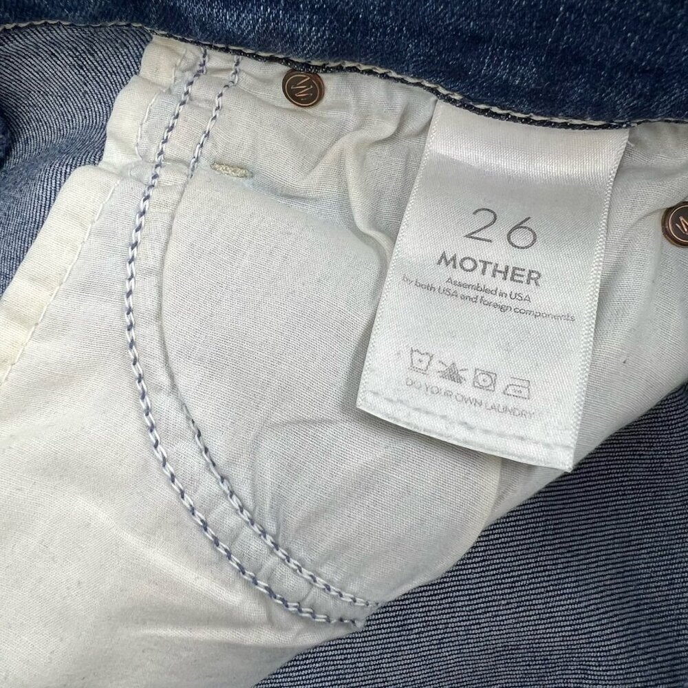 Mother The Mid Rise Dazzler Ankle Fray Weekend Warrior Size 26 Distressed - Picture 9 of 12